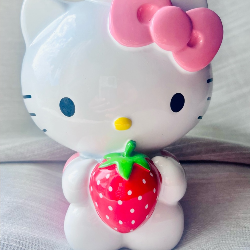 Hello kitty strawberry soap dispenser